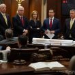 Five GOP Senators Kill Clyburn Redistricting Plan — McMaster Decides
