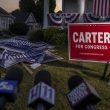 Trump Topples Incumbents, GOP Faces Choice: Back Nominees or Lose
