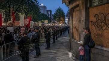 May Day: Thousands of Left-Wing Protests Have Cities on Alert