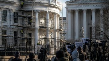 Trump Gets Temporary Win as D.C. Circuit Allows Ballroom Work