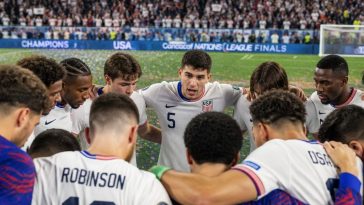 Mark McKenzie Leads U.S. Men’s Team in Prayer After Win
