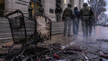 Arsonist Arrested at 26 Federal Plaza After Anti-ICE Device Ignited