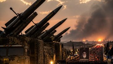Trump Warns Iran: 1000 Missiles Locked and Loaded, Praise Be to Allah