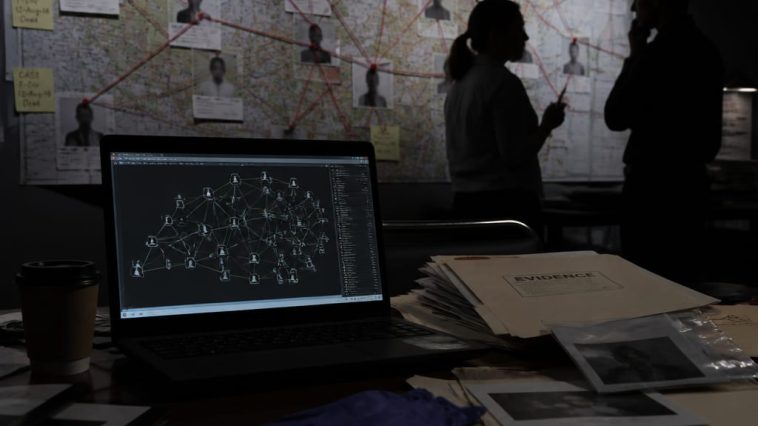 Network Map Links 1,000 Grooming Suspects to 150 Organised Crime Figures
