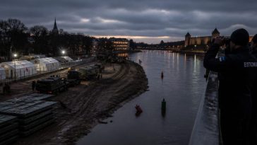 Kremlin Prep on Narva River Sparks NATO Alarm and Calls to Act