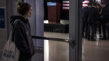Rep. Alexandria Ocasio‑Cortez Shunned by Swing‑State Democrats