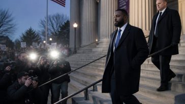 After DEI Clash Smithsonian Secretary Lonnie Bunch to Retire