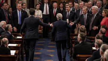 Two Democrats Hand GOP a Midterm Gift, Humiliate Jeffries
