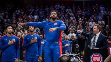 Trump Demands Apology From LeBron Over Anthem Warmup Snub