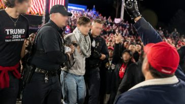 Trump Cheers Alleged Puncher at S.C. Rally, Calls Him Holyfield