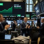 S&P 500 Record Suggests Post-Midterm Rally Already Baked In